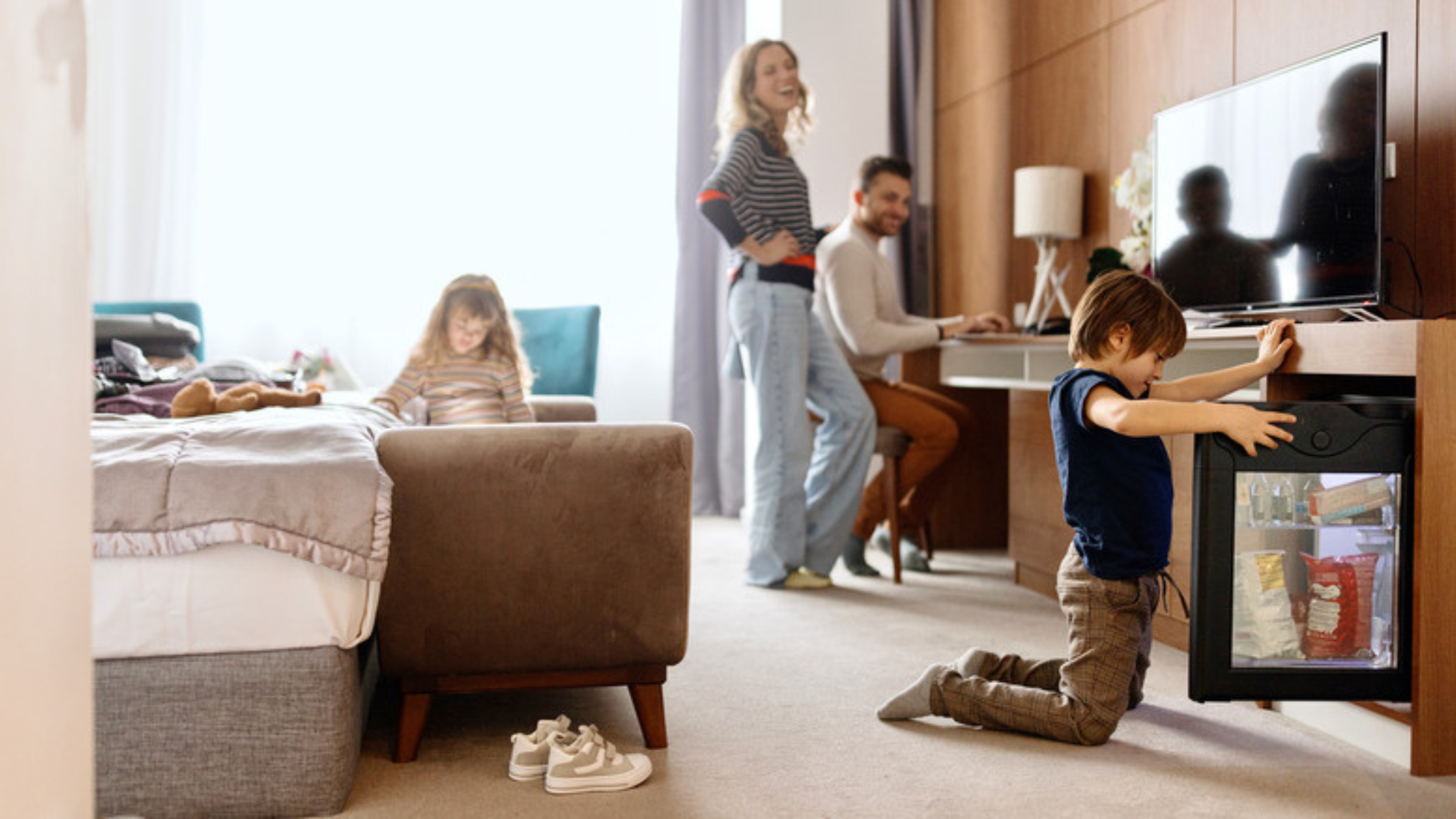 FF&E delivery team from MDM Commercial coordinating national hotel supplies for a full property upgrade.